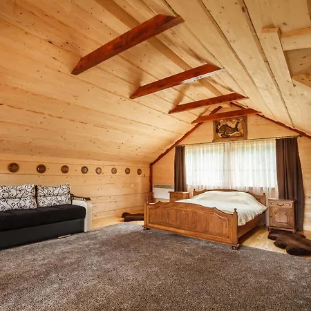 хата різьбяра