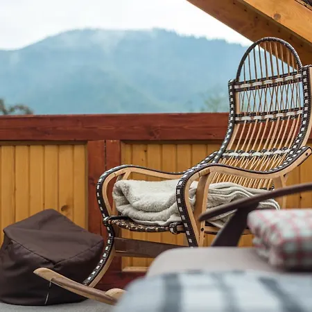 хата різьбяра Byalobereska