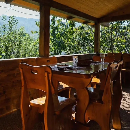 хата різьбяра Lodge Beloberezka